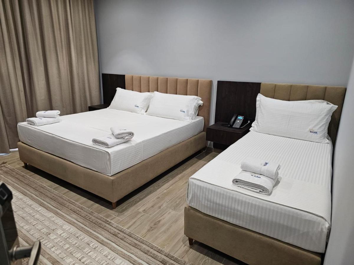 Kaan Hotel Radhimë Esterno foto